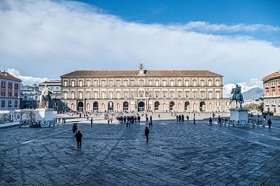 Palazzo reale di Napoli